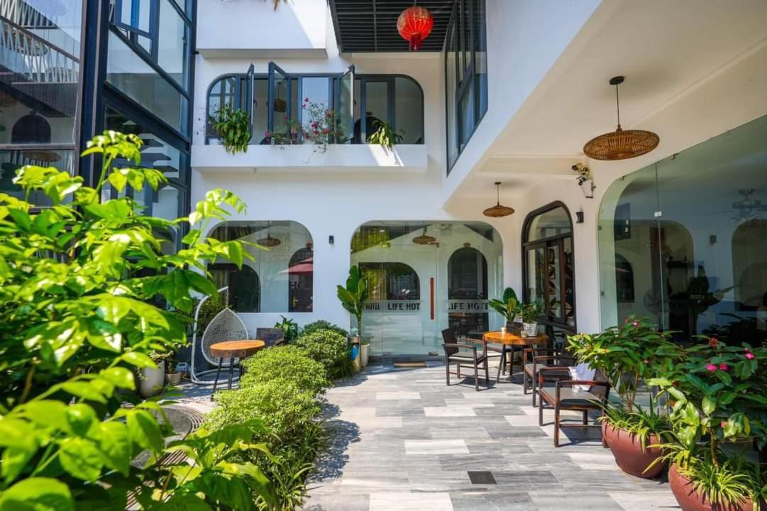 Life Boutique Hotel Hue Esterno foto